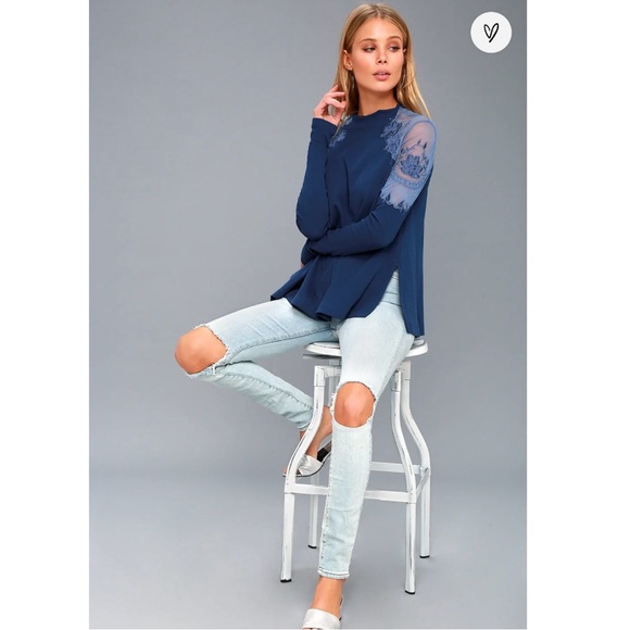 Free People Daniella Embroidered Blue Top Sz Medium - Picture 2 of 16